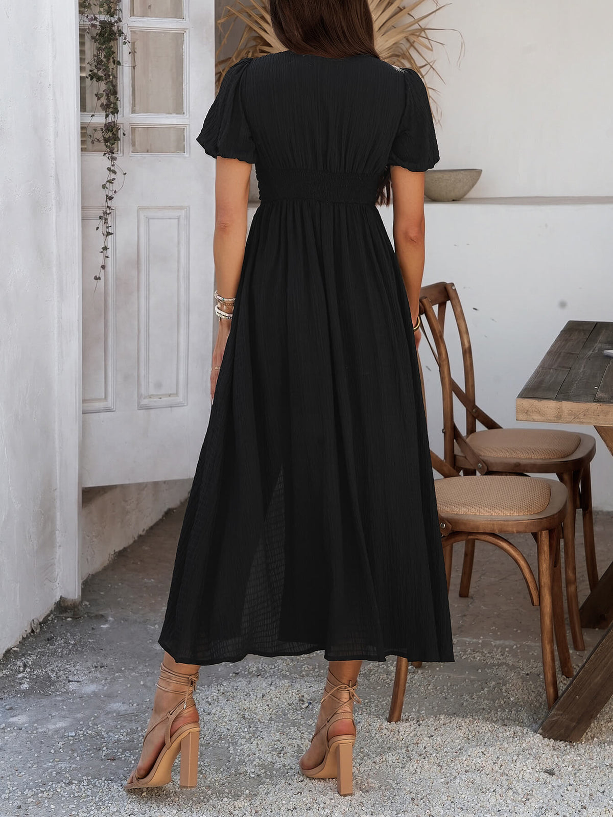 Coriene Short Puff Sleeve Maxi Dress - black