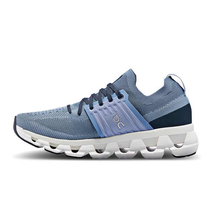 Cloudswift Metal | White W