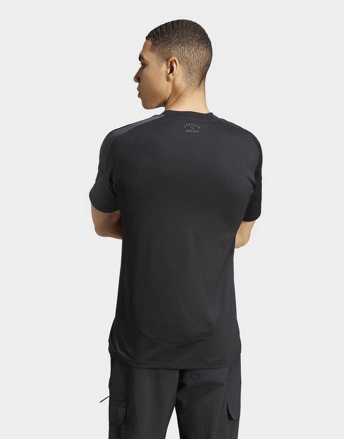 https://classic-football-jerseys.com/cdn/shop/files/jd_JI9124_c.webp?v=1749375272&width=950