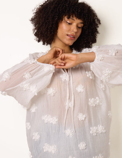 Floral Embroidery Top